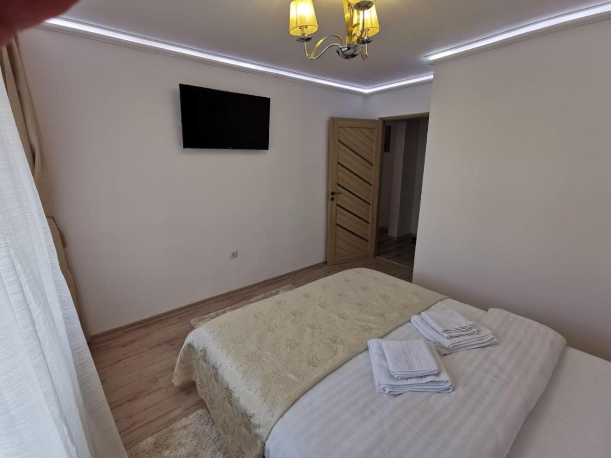 Apartament Gold Luxury Tirgu Ocna Ngoại thất bức ảnh