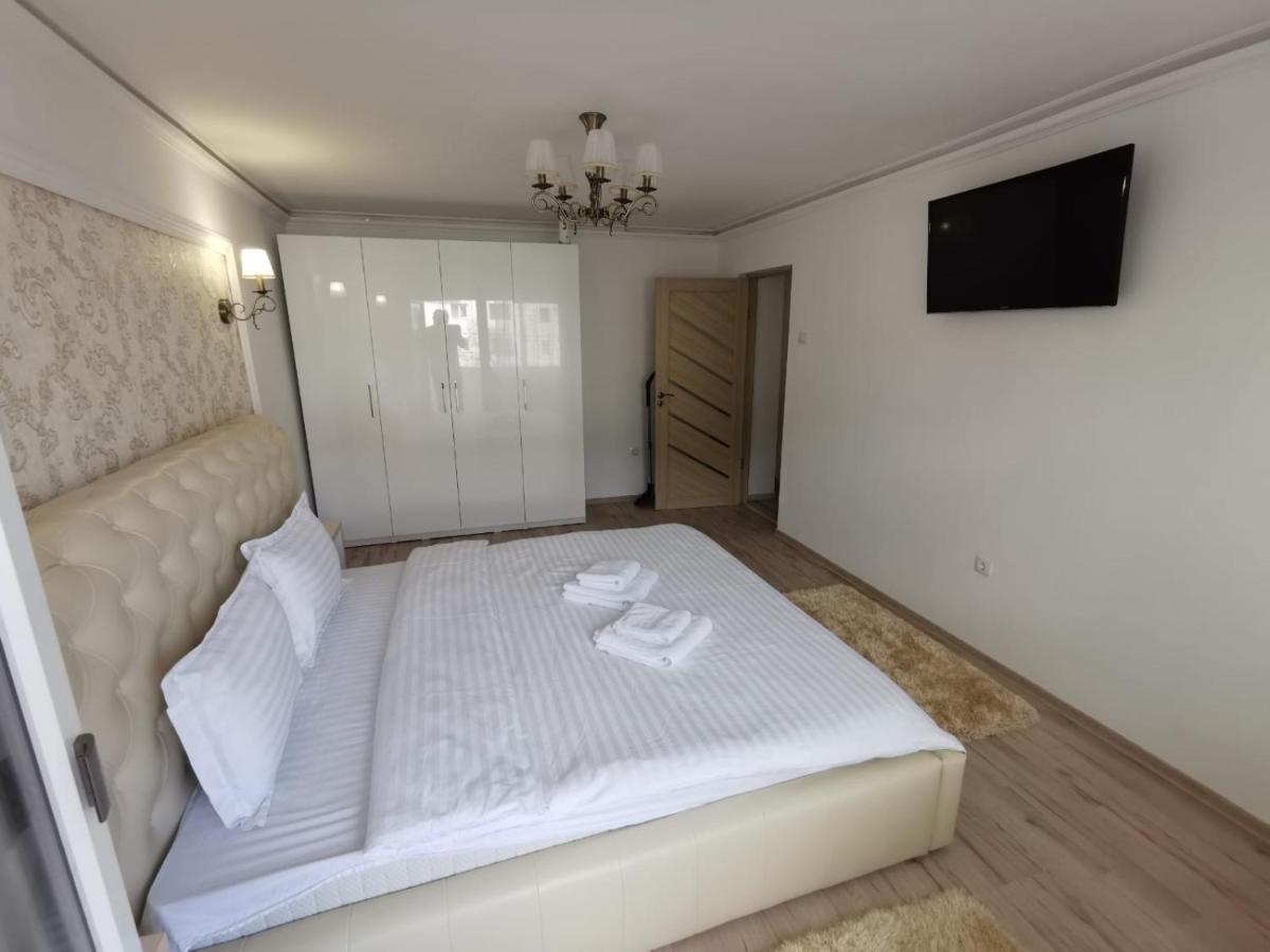 Apartament Gold Luxury Tirgu Ocna Ngoại thất bức ảnh